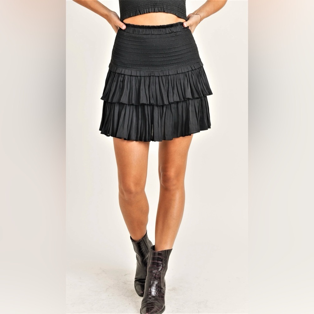 Reset by Jane Women’s Silky Amore Smocked Ruffle Mini Skirt Black S